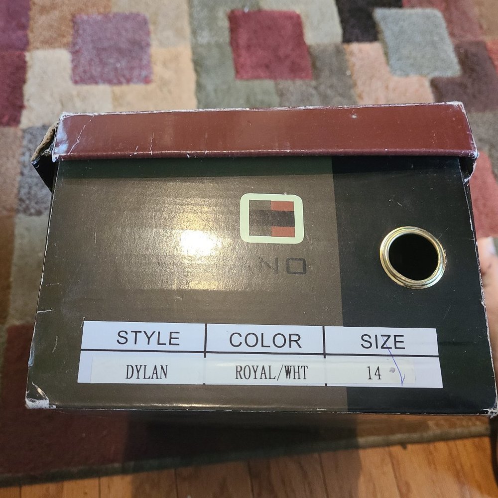 Boland blue/white size 14 dress shoe